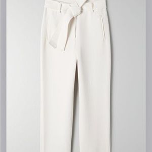 Size 4 tie front pants aritzia.  Birch colour